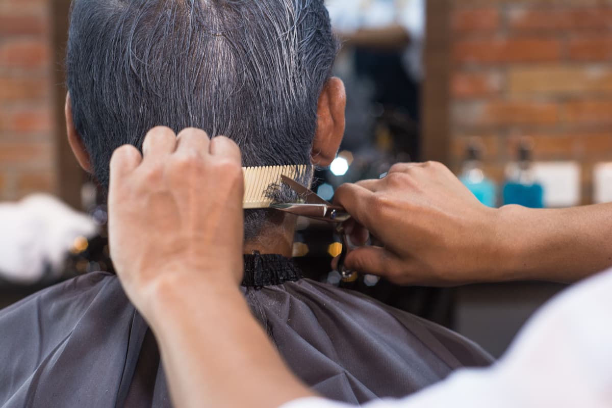 Cắt tóc gội đầu nam nữ